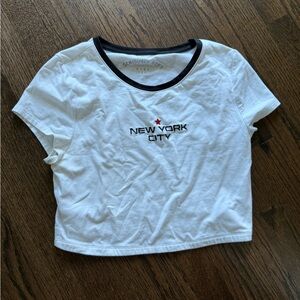 Aeropostale White and Black Short Sleeve Tee